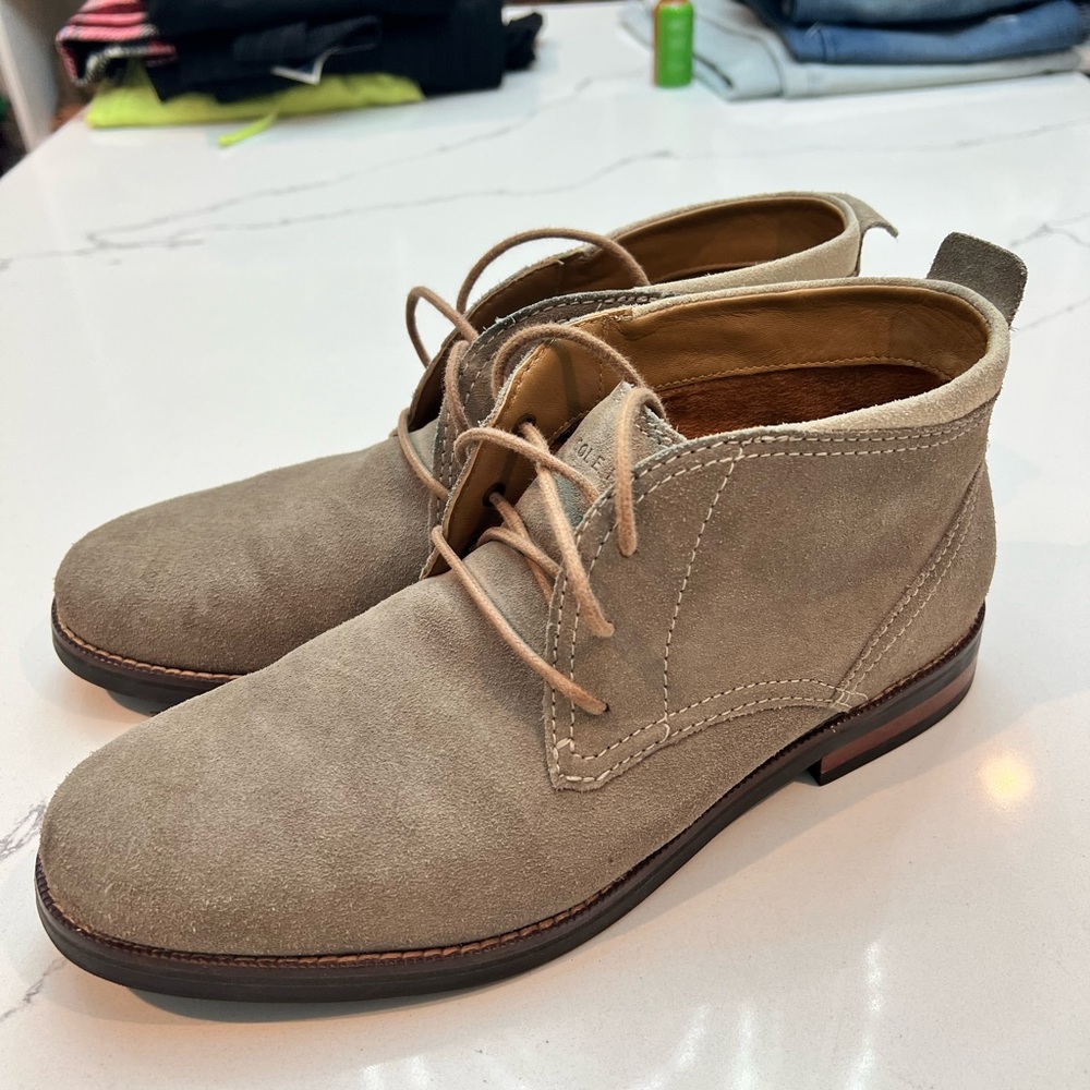 Cole Haan suede Ogden dress shoes/Chukka Boots
